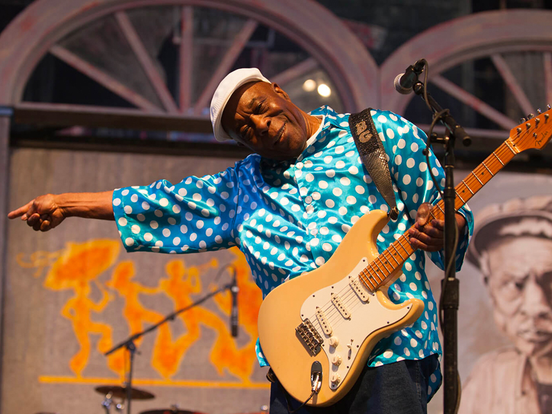 Buddy Guy at Paramount Theatre Seattle