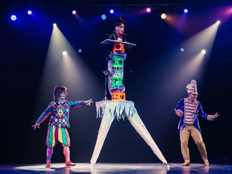 Cirque Dreams tickets
